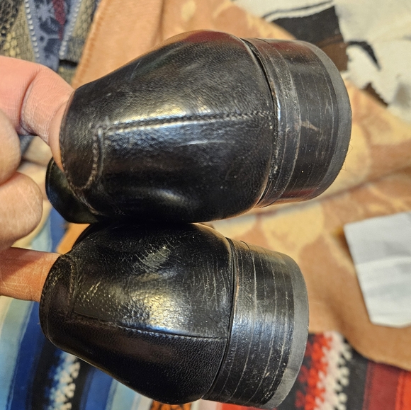 Men's Black Slip on Tassel Top Dress shoe - Picture 4 of 6